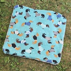 NEW! Dachshund Dogs Pet Mat - Large - 3 Layers, Fleece + Sherpa | Dog Cat Baby